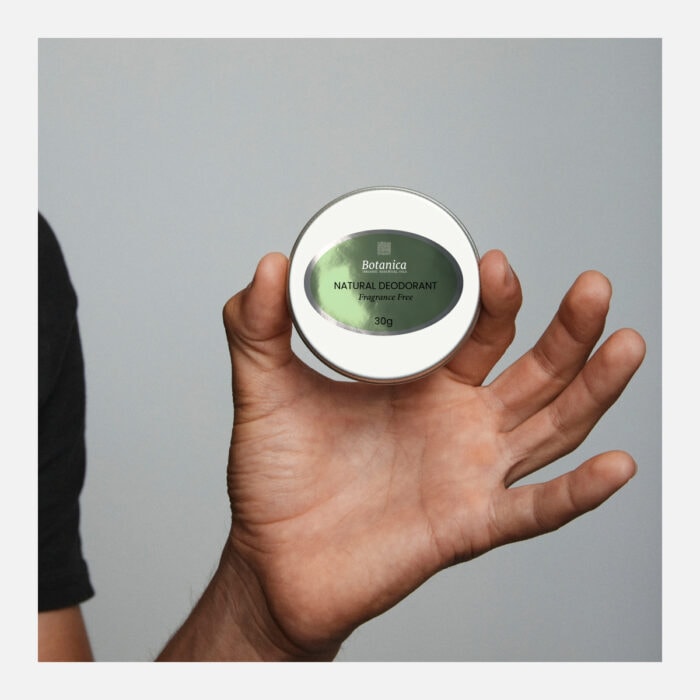 Oval Labels on Gloss Silver Synthetic - Image 4